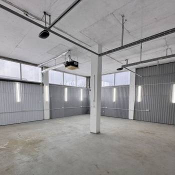 Сдается Нежилое помещение, 250 м²