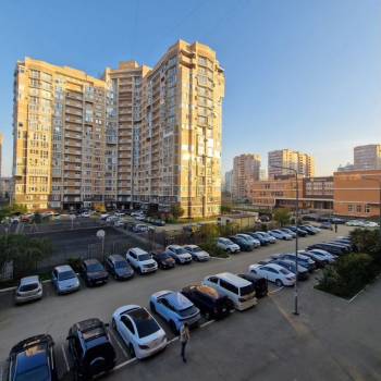 Продается 2-х комнатная квартира, 60 м²