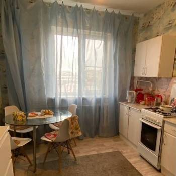Продается Многокомнатная квартира, 87,1 м²