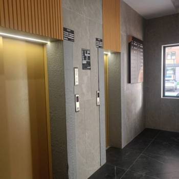 Продается 1-комнатная квартира, 42,2 м²