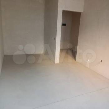 Продается 1-комнатная квартира, 42,2 м²