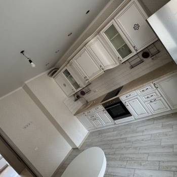 Продается 1-комнатная квартира, 42,3 м²