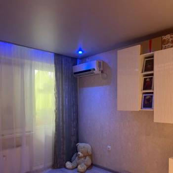 Продается 1-комнатная квартира, 40,4 м²