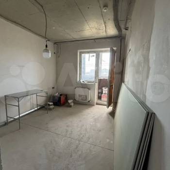 Продается 1-комнатная квартира, 36 м²