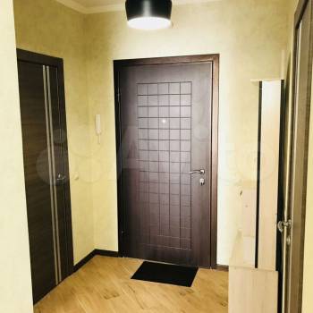 Продается 1-комнатная квартира, 39,6 м²