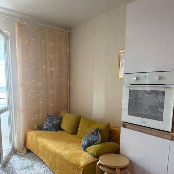 Продается 1-комнатная квартира, 32 м²