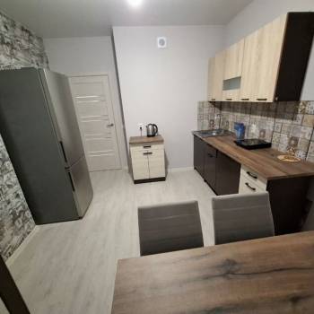Сдается 1-комнатная квартира, 43,5 м²
