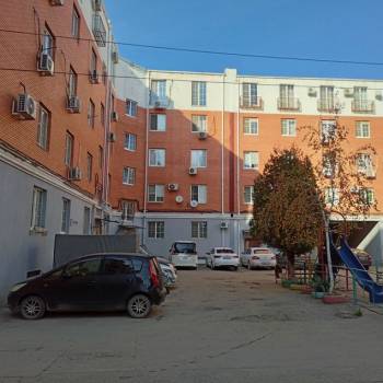 Продается 1-комнатная квартира, 45,7 м²