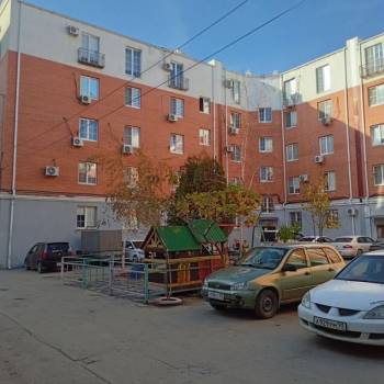 Продается 1-комнатная квартира, 45,7 м²
