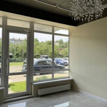 Продается Нежилое помещение, 65 м²