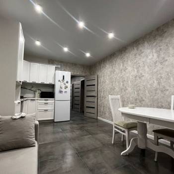 Сдается 2-х комнатная квартира, 64 м²