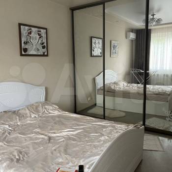 Продается 1-комнатная квартира, 33 м²