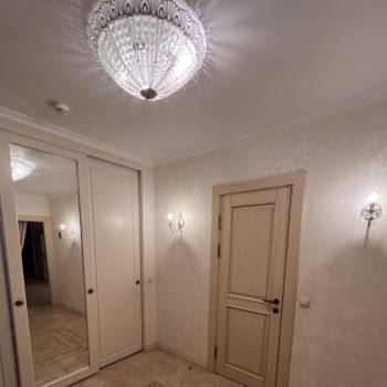 Сдается 1-комнатная квартира, 55 м²