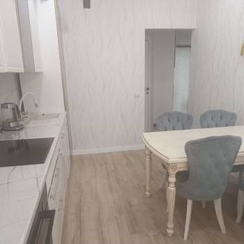 Продается 1-комнатная квартира, 40 м²