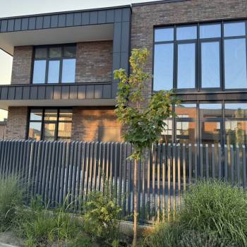 Продается Дом, 220 м²