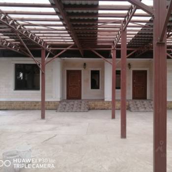 Продается Дом, 384 м²