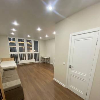 Сдается 1-комнатная квартира, 27,4 м²