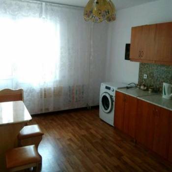 Сдается 2-х комнатная квартира, 60 м²