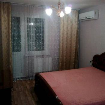 Сдается 2-х комнатная квартира, 60 м²