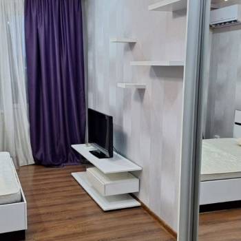 Продается 1-комнатная квартира, 40,5 м²