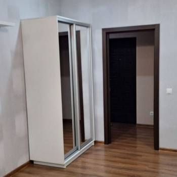 Продается 1-комнатная квартира, 40,5 м²