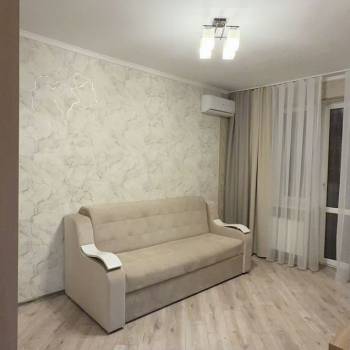 Сдается 1-комнатная квартира, 37 м²