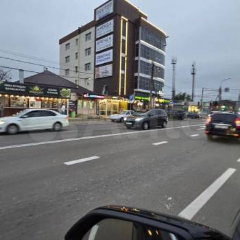 Сдается Торговое помещение, 140 м²