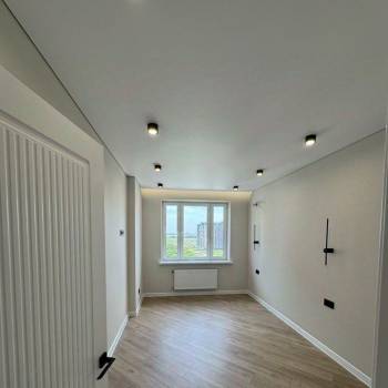 Продается 1-комнатная квартира, 38 м²