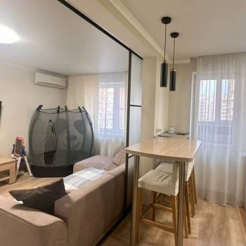 Продается 2-х комнатная квартира, 58 м²