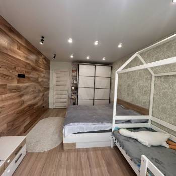 Продается 2-х комнатная квартира, 58 м²