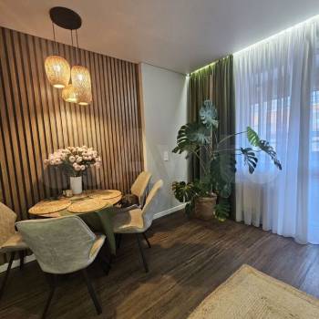 Продается 2-х комнатная квартира, 60 м²