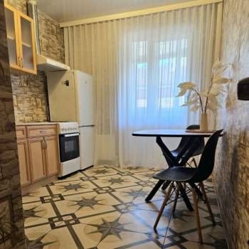 Продается 1-комнатная квартира, 41,8 м²