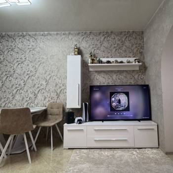 Продается 1-комнатная квартира, 43,2 м²