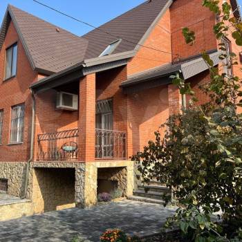 Продается Дом, 290 м²