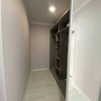 Продается 1-комнатная квартира, 41 м²