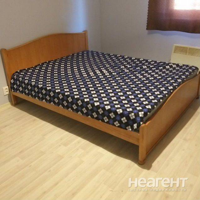 Сдаю студию, п. Яблоновский (ул. Солнечная)