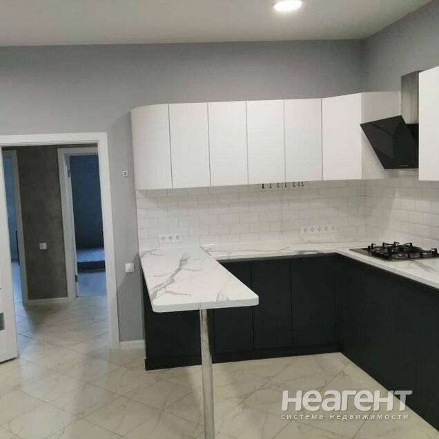 Продаю дом, п. Яблоновский, ул. Космическая