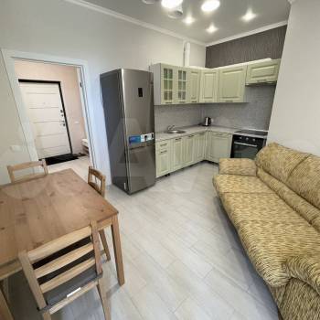 Продается 1-комнатная квартира, 40 м²