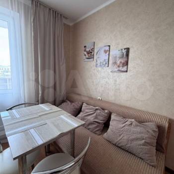 Сдается 1-комнатная квартира, 43 м²