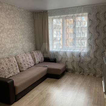 Продается 1-комнатная квартира, 36 м²