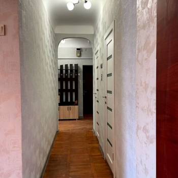 Продается 2-х комнатная квартира, 56 м²