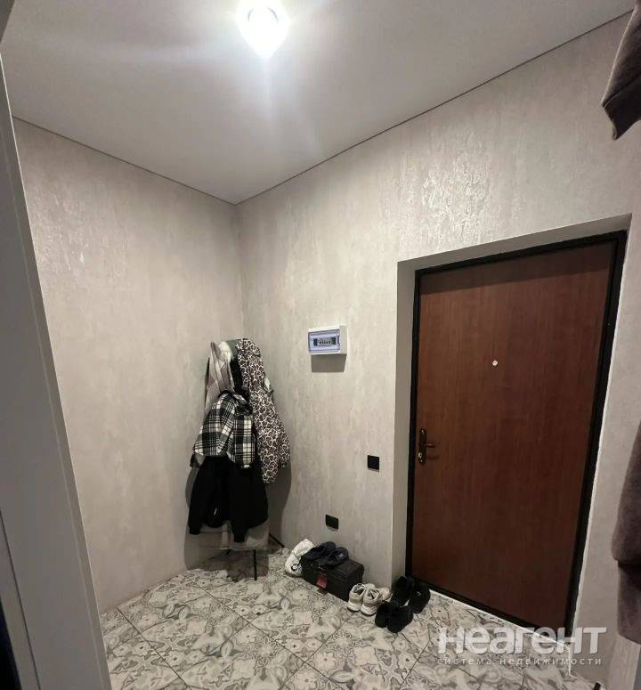 Сдам студию, п. Новая Адыгея (ул. Бжегокайская)