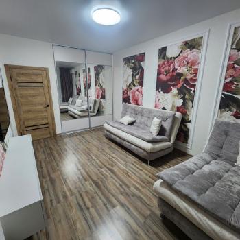 Сдается 1-комнатная квартира, 42 м²