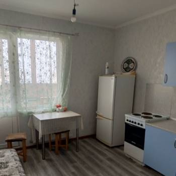 Сдается 1-комнатная квартира, 46,6 м²