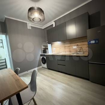 Сдается 1-комнатная квартира, 38 м²