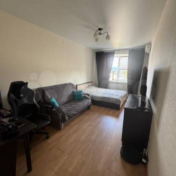 Продается 1-комнатная квартира, 33 м²