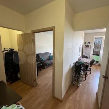 Продается 1-комнатная квартира, 33 м²