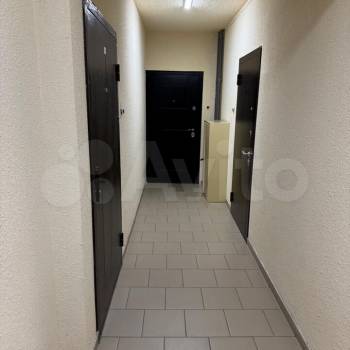 Продается 1-комнатная квартира, 33 м²