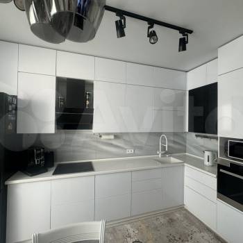 Продается 2-х комнатная квартира, 61 м²