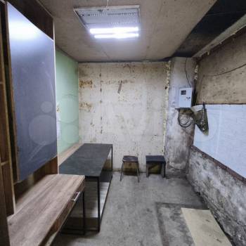 Сдается Нежилое помещение, 140 м²